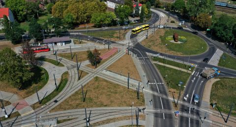 Modernizacja torowiska wraz z siecią trakcyjną i infrastrukturą towarzyszącą na pętli Chebzie w Rudzie Śląskiej – etap II