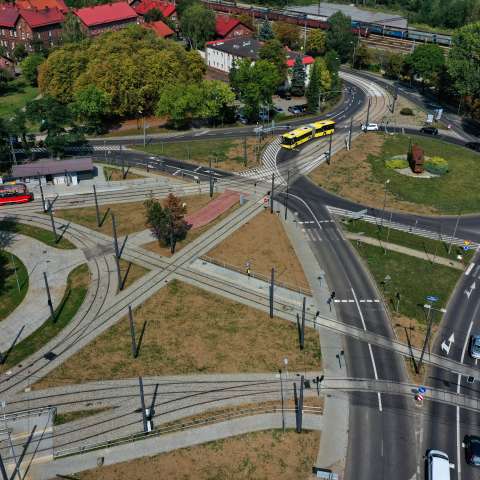 Modernizacja torowiska wraz z siecią trakcyjną i infrastrukturą towarzyszącą na pętli Chebzie w Rudzie Śląskiej – etap II