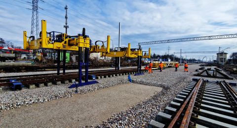 Supply of turnouts to Warszawa Wawer using Switcher wagons 