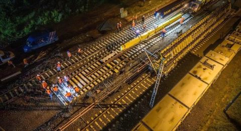 Delivery of a 250 km/h turnout for the Central Trunk Line
