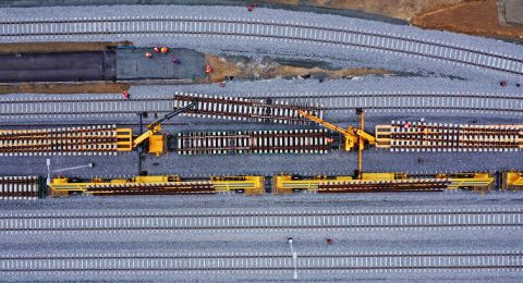 Delivery and unloading of turnouts to Gdynia Port using Switcher wagons 