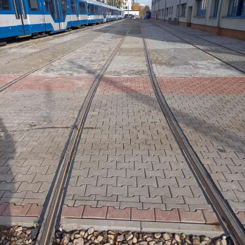 Remont placu postojowego obejmujący Stację Obsługi Tramwajów Podgórze TT,  ul. Jana Brożka 3 w Krakowie